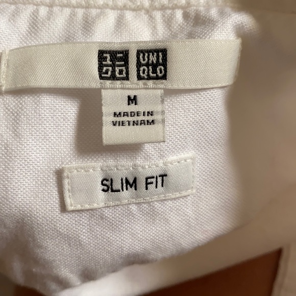 Uni Qlo white top - Picture 2 of 2